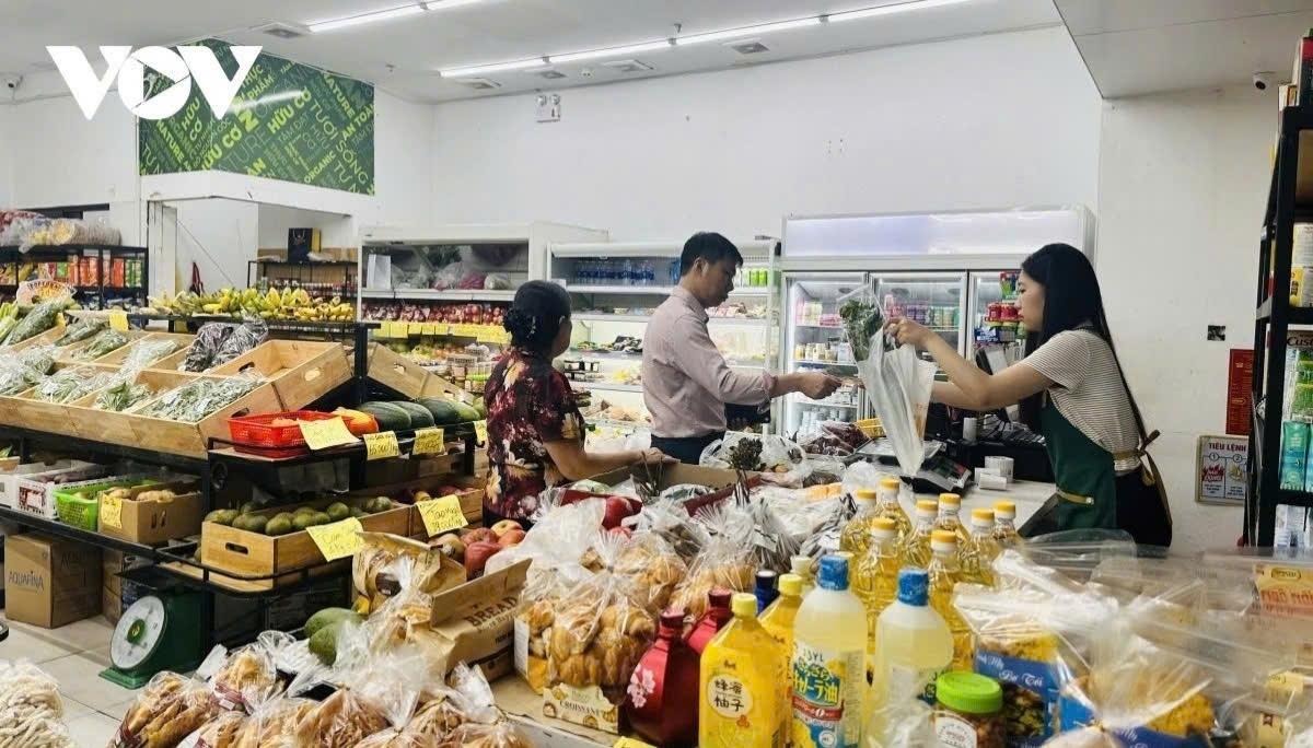 Yêu cầu khẩn trương hoàn thiện, triển khai hiệu quả chủ trương xóa bỏ khoán thuế